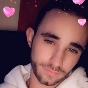 Meet your Posher, Derek